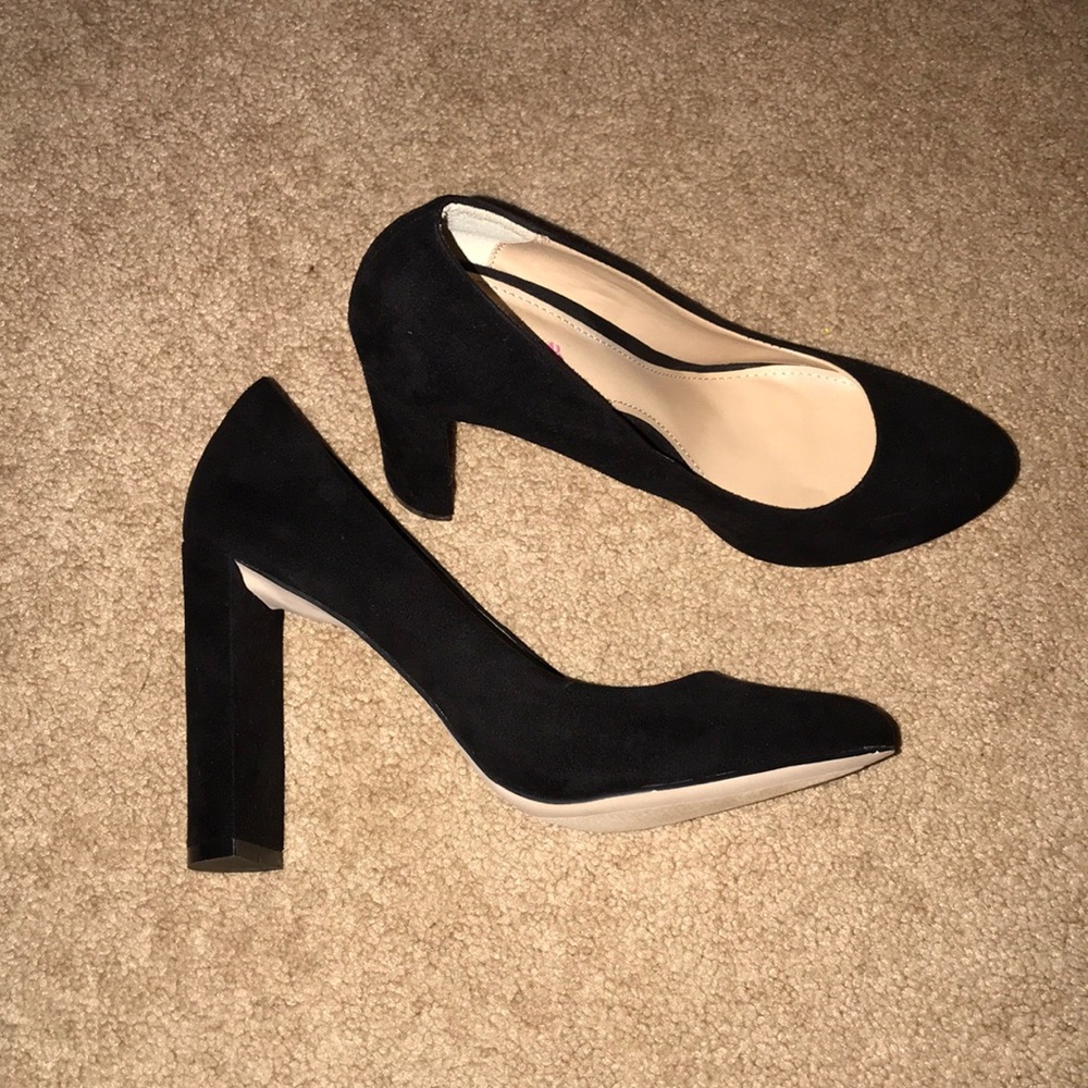 Black Suede Pumps